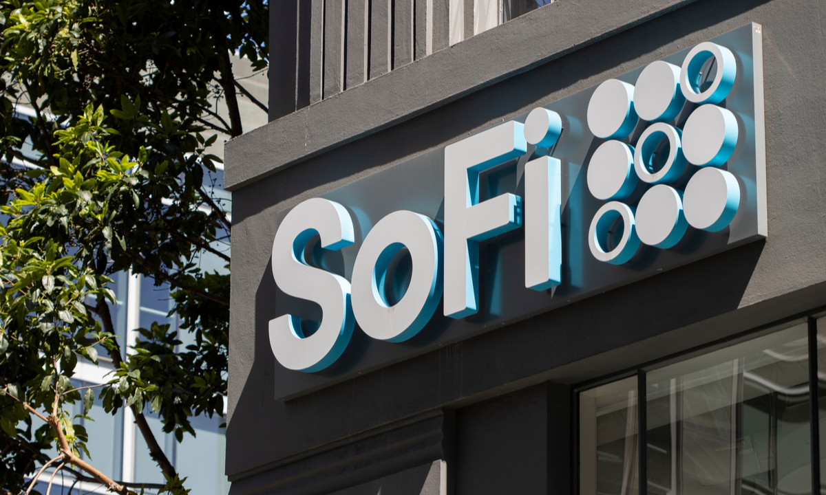 SoFi Technologies: A Fintech Leader’s Strategic Moves and Market Position