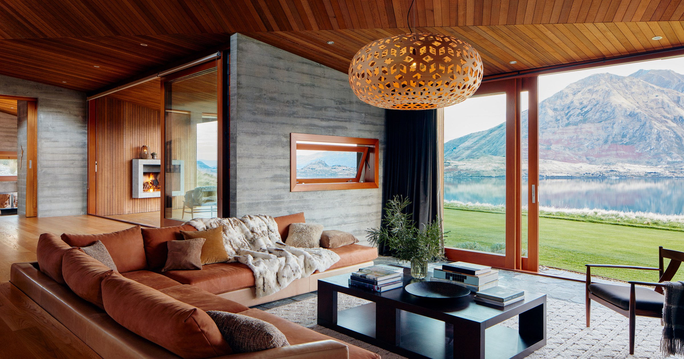 Wells Fargo Upgrades Airbnb Stock Amidst Expansion into Hotel Market