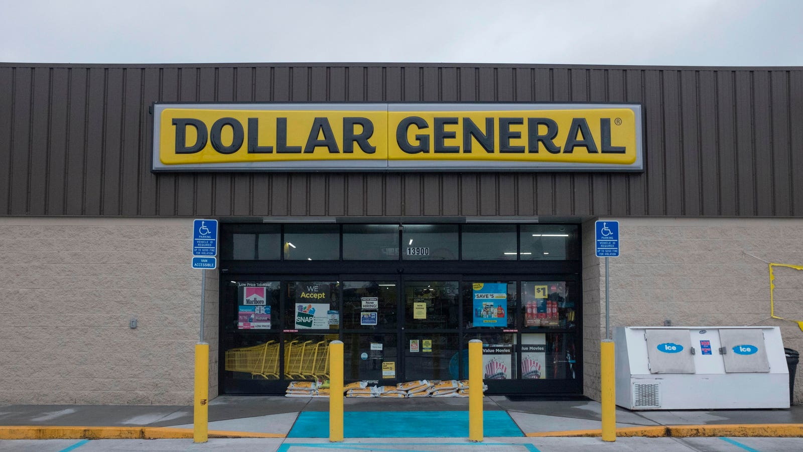 Dollar General (NYSE: DG) Q1 Earnings Preview: Navigating Inflation and Growth