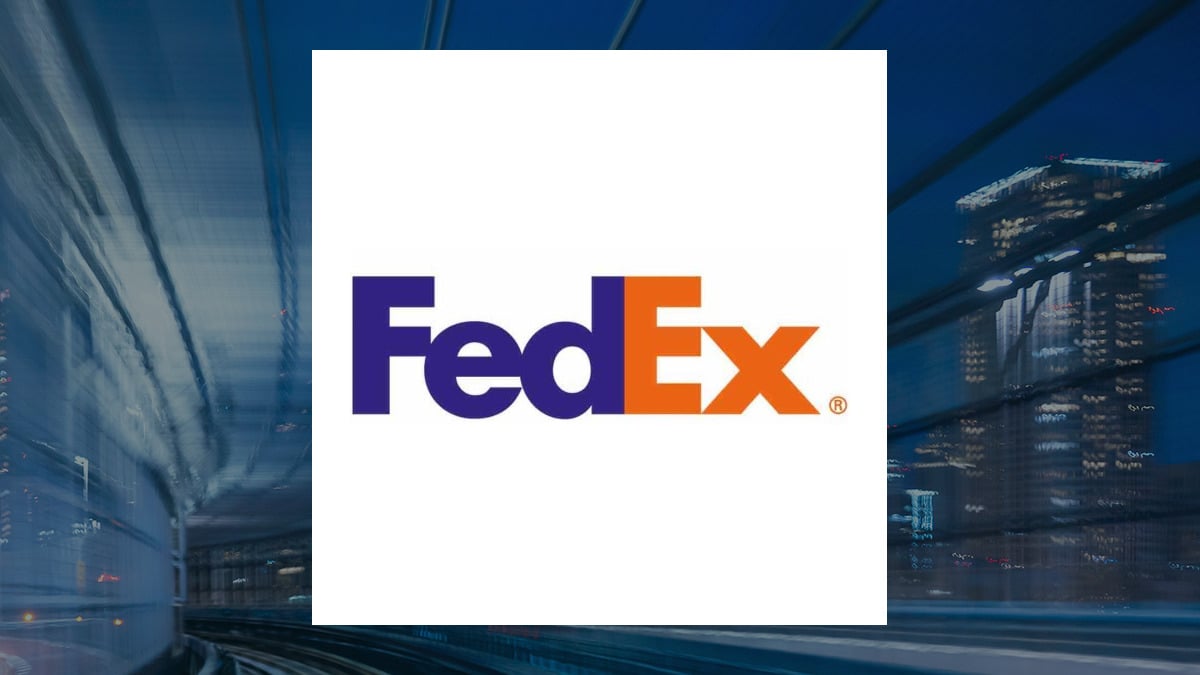 FedEx (NYSE: FDX) Poised for Growth: Analyst Price Target and Q4 Earnings Outlook
