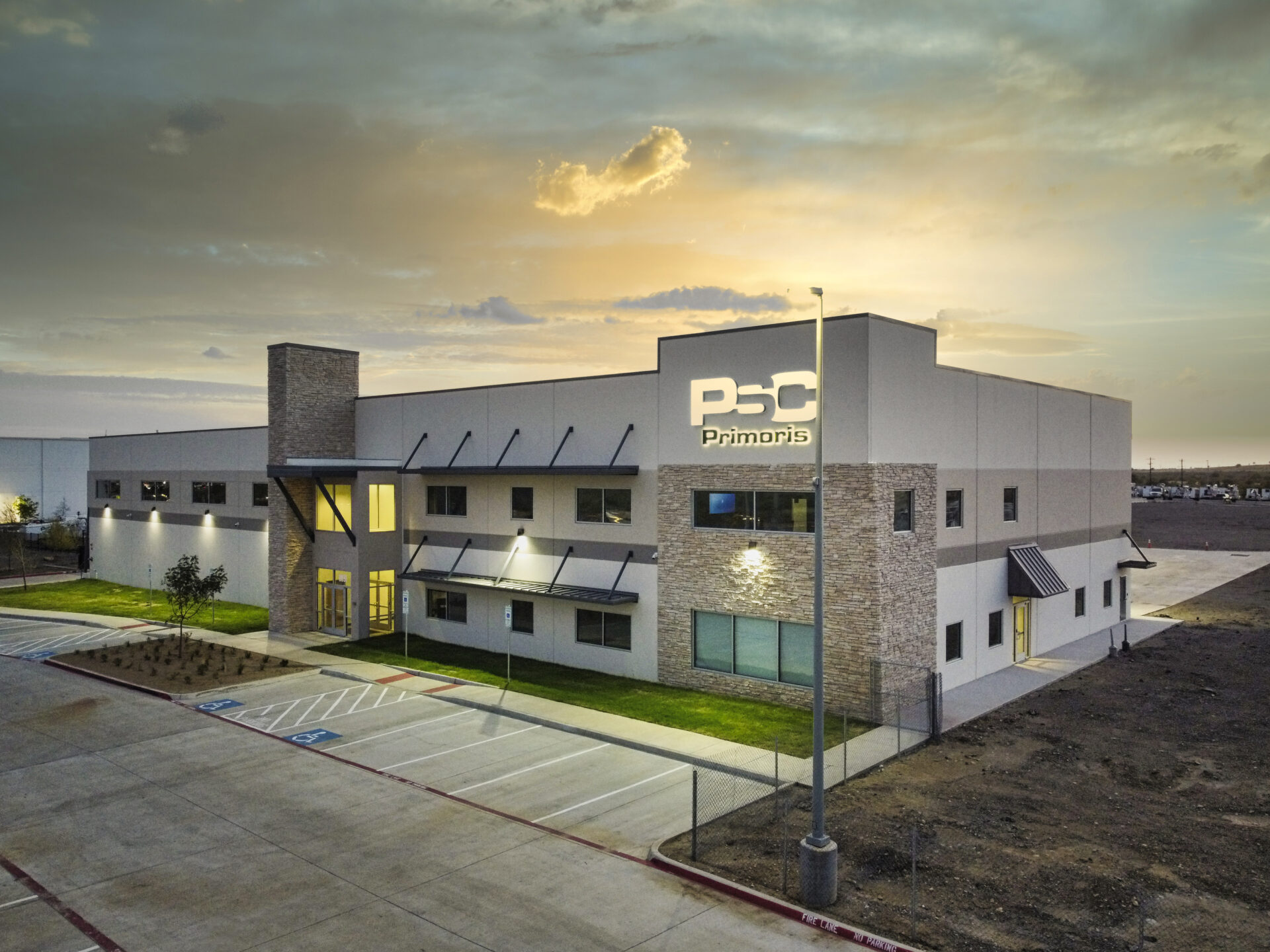 Primoris Services Corporation (NYSE:PRIM) Faces Legal Scrutiny Amidst Plummeting Stock and Revised Forecasts