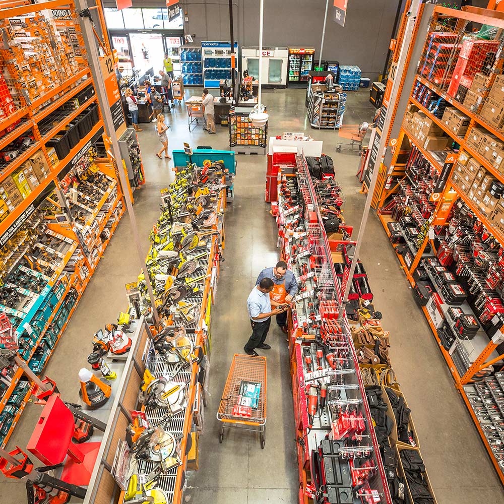 Jefferies Downgrades Home Depot (NYSE: HD) Amidst Q2 Earnings Concerns and Leadership Uncertainty