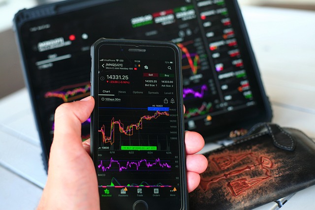 QGEN, LYNX, PRIM Lead Market Declines & Other Stock News