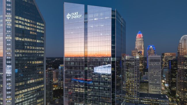 Duke Energy Corporation (NYSE:DUK): Analyzing the Investment Outlook for a Leading Utility Stock