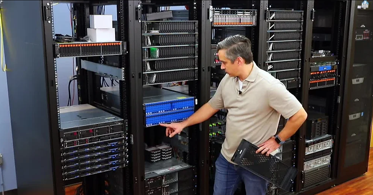 NetApp (NASDAQ: NTAP) Price Target Raised to $260 Following Robust Q1 Results and AI Initiatives